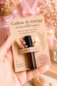Cadeaux d'invités à base d'aromathérapie sur une table de mariage