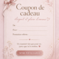 Une présentation élégante d'un bon cadeau entouré de fleurs et de décorations douces.