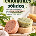 Savons exfoliants solides sur un joli plateau, mettant en avant des soins de beauté écoresponsables.